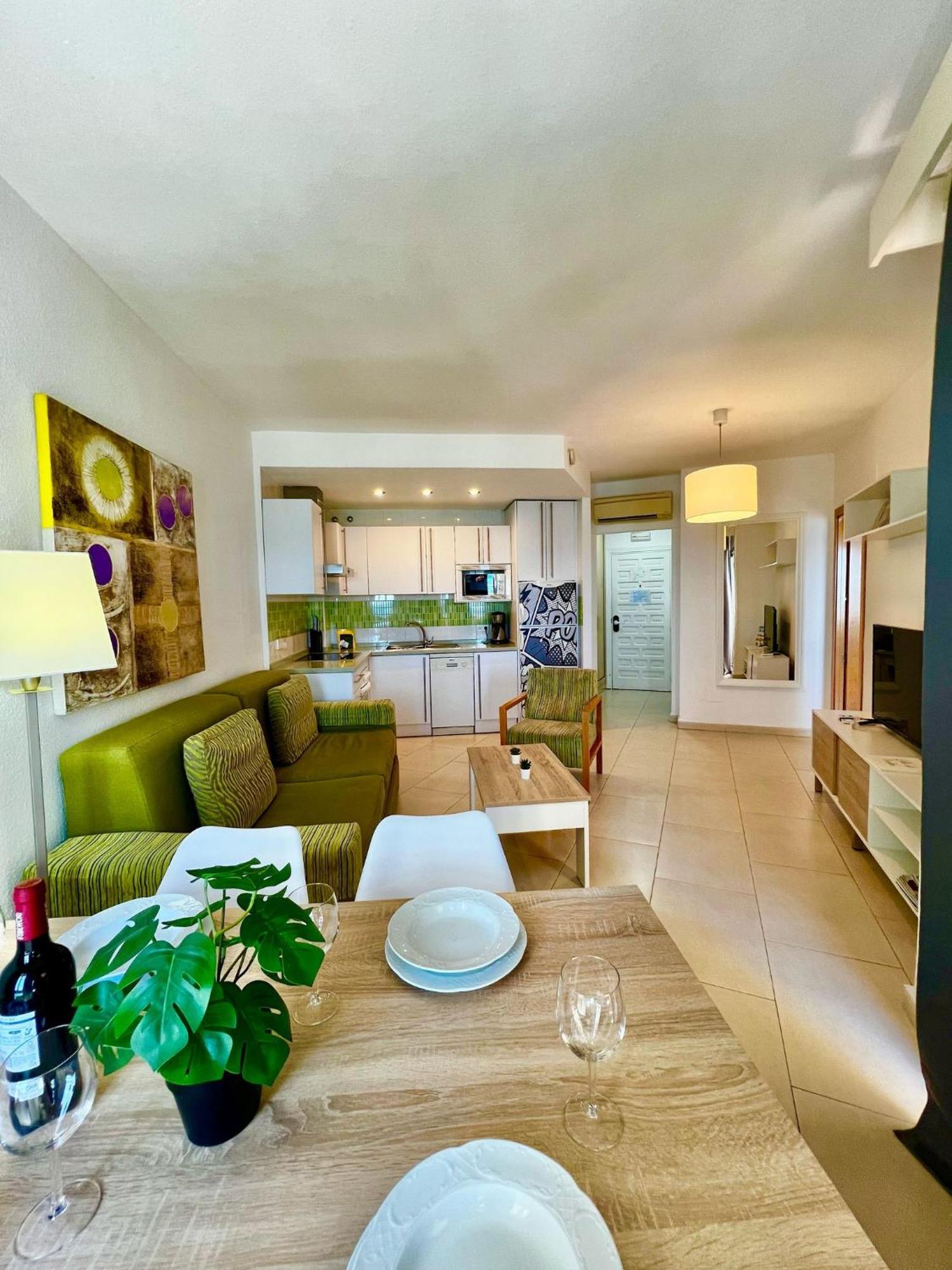 Frontal Sea View Apartment Benalbeach Benalmádena Zewnętrze zdjęcie